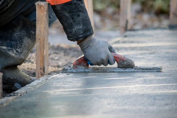 Best Custom Concrete Contractor  in Cassville, MO
